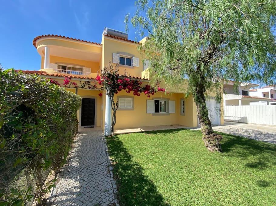 Orange With Private Pool